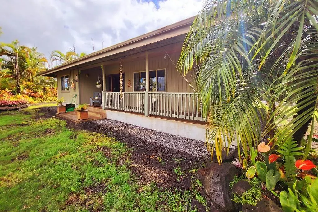 Holiday home Unique Lava House By Steaming Crater Villa Pahoa